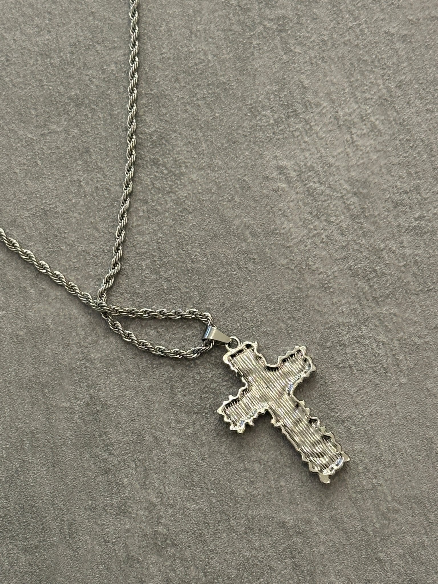 Collana croce nera | Sporty Vintage Torino