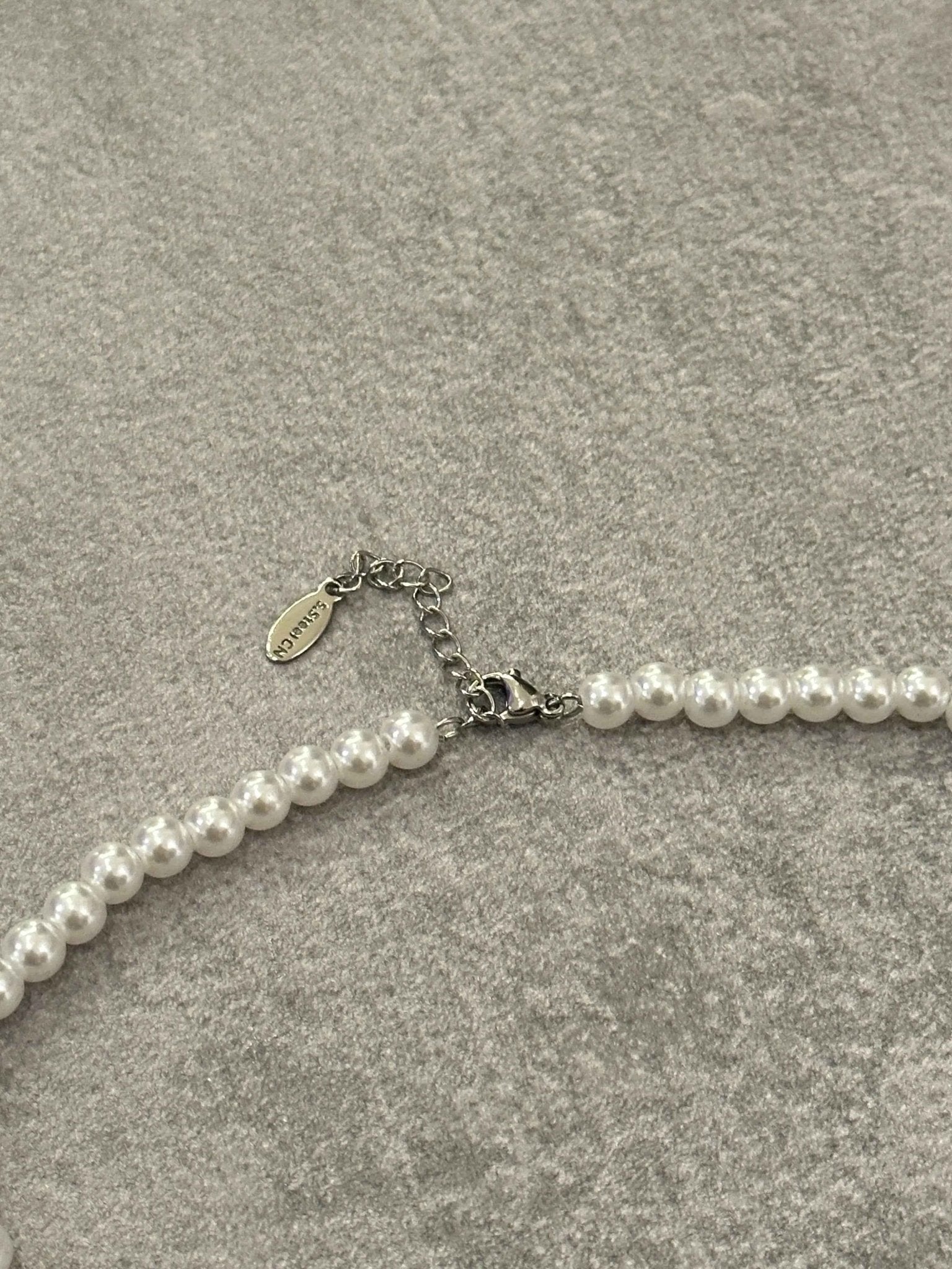 Collana di perle ciondolo silver | Sporty Vintage Torino