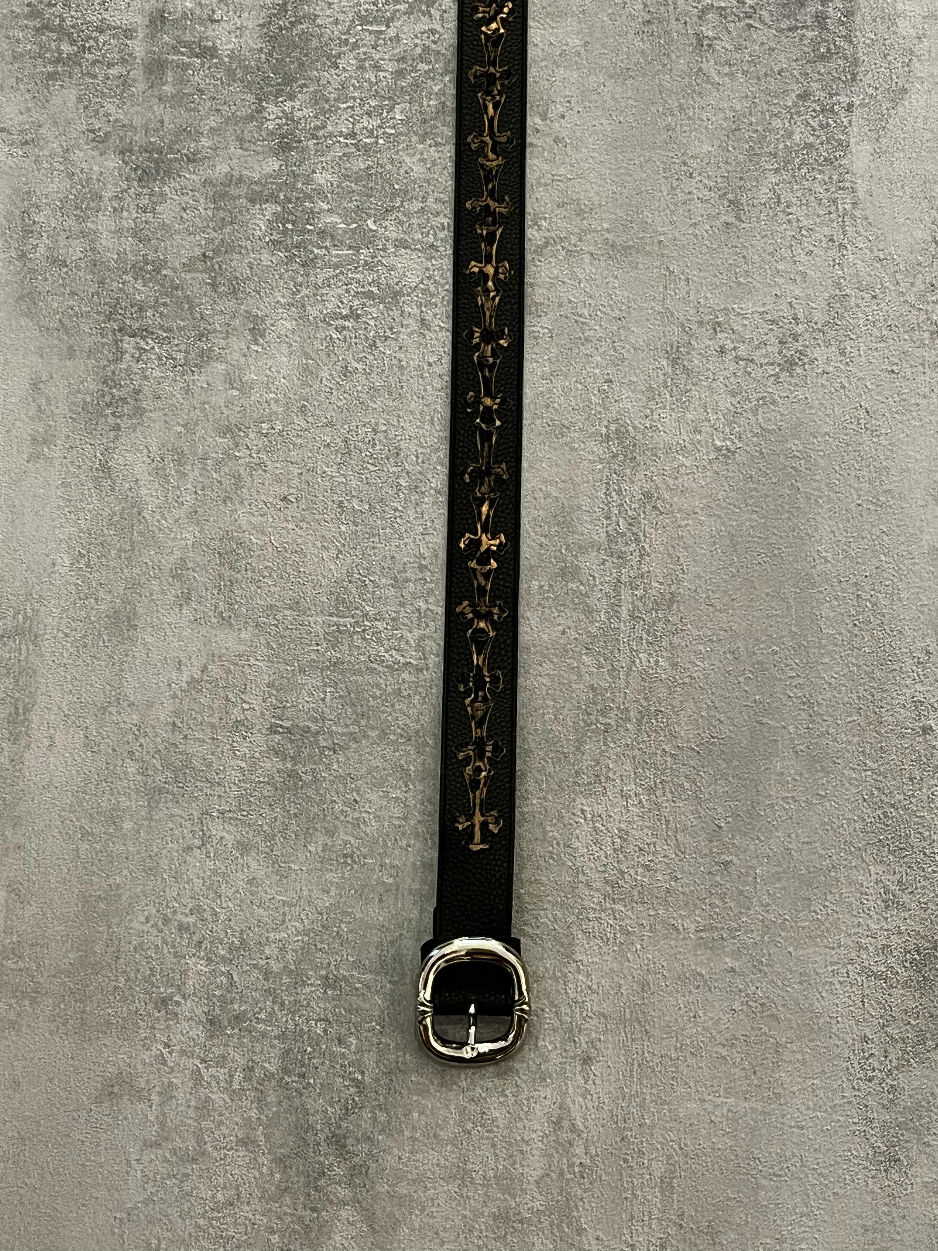 Cintura nera croci animalier