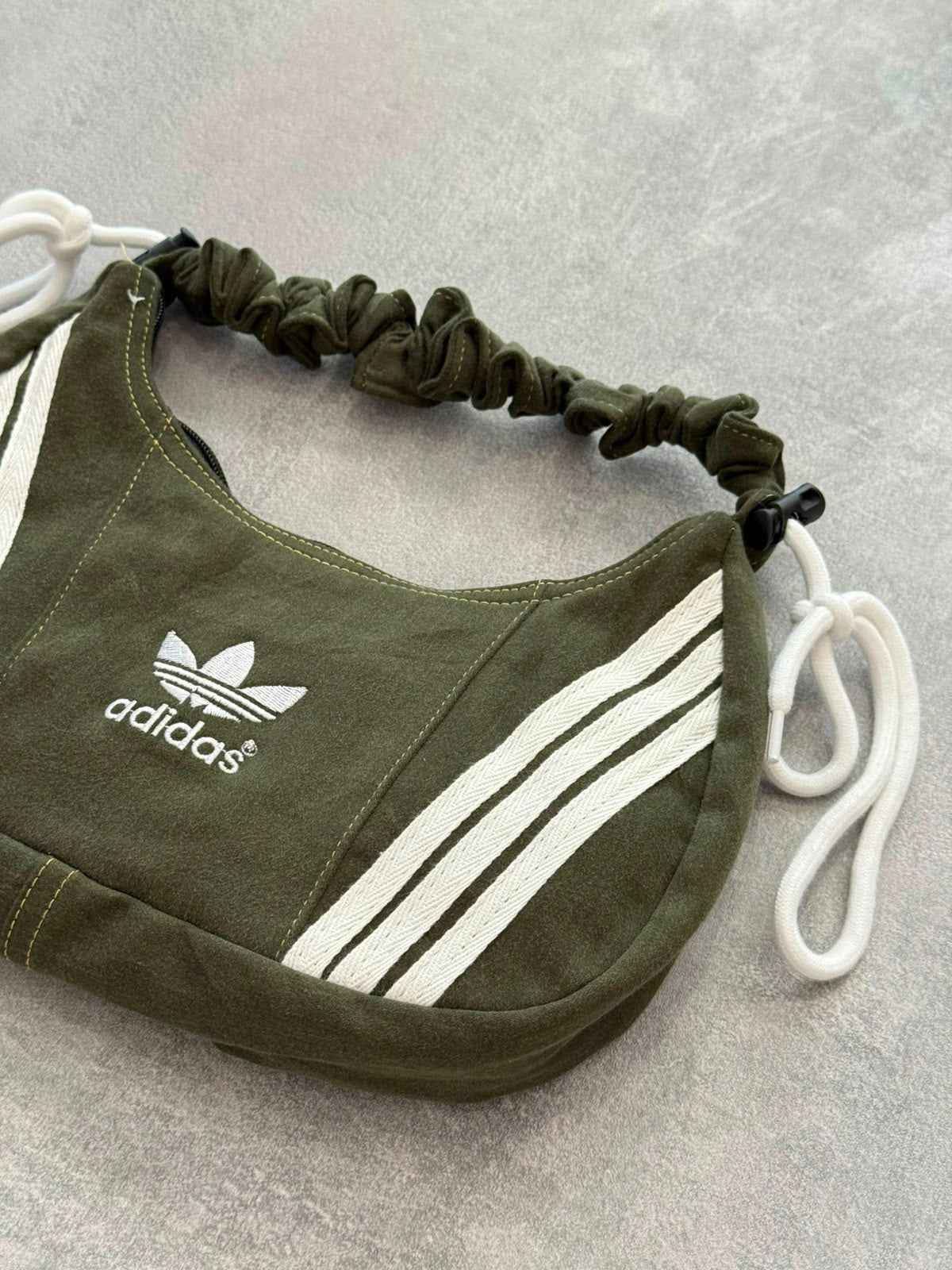 Borsa Adidas verde scuro