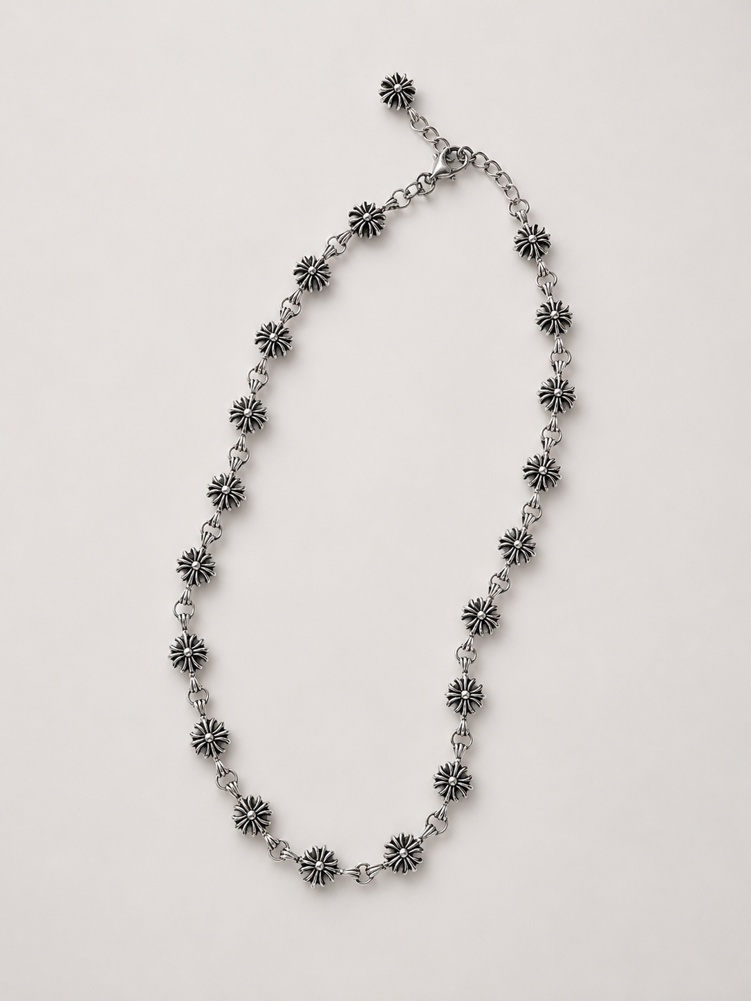 Collana gothic cross
