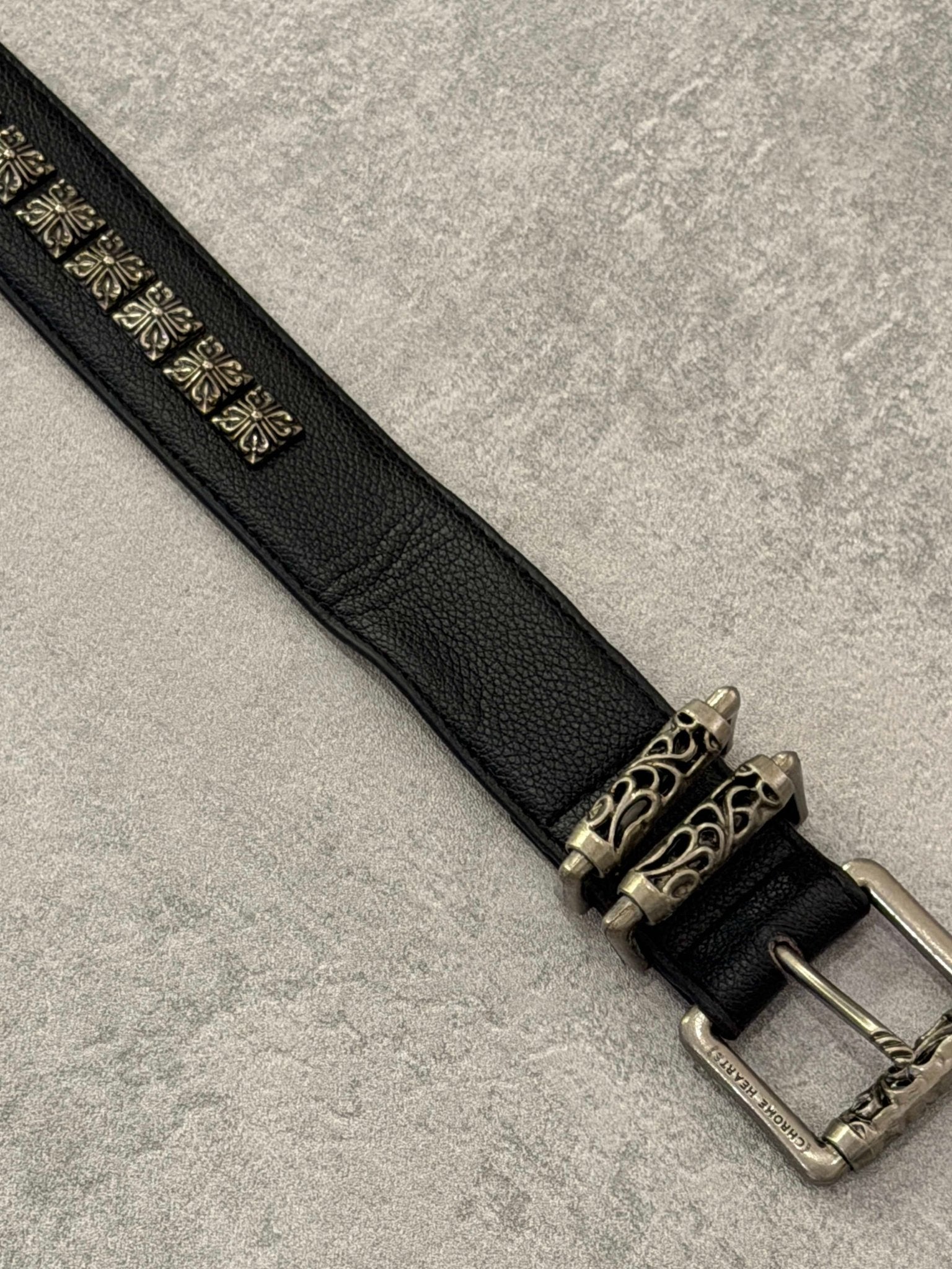 Cintura nera con borchie | Sporty Vintage Torino