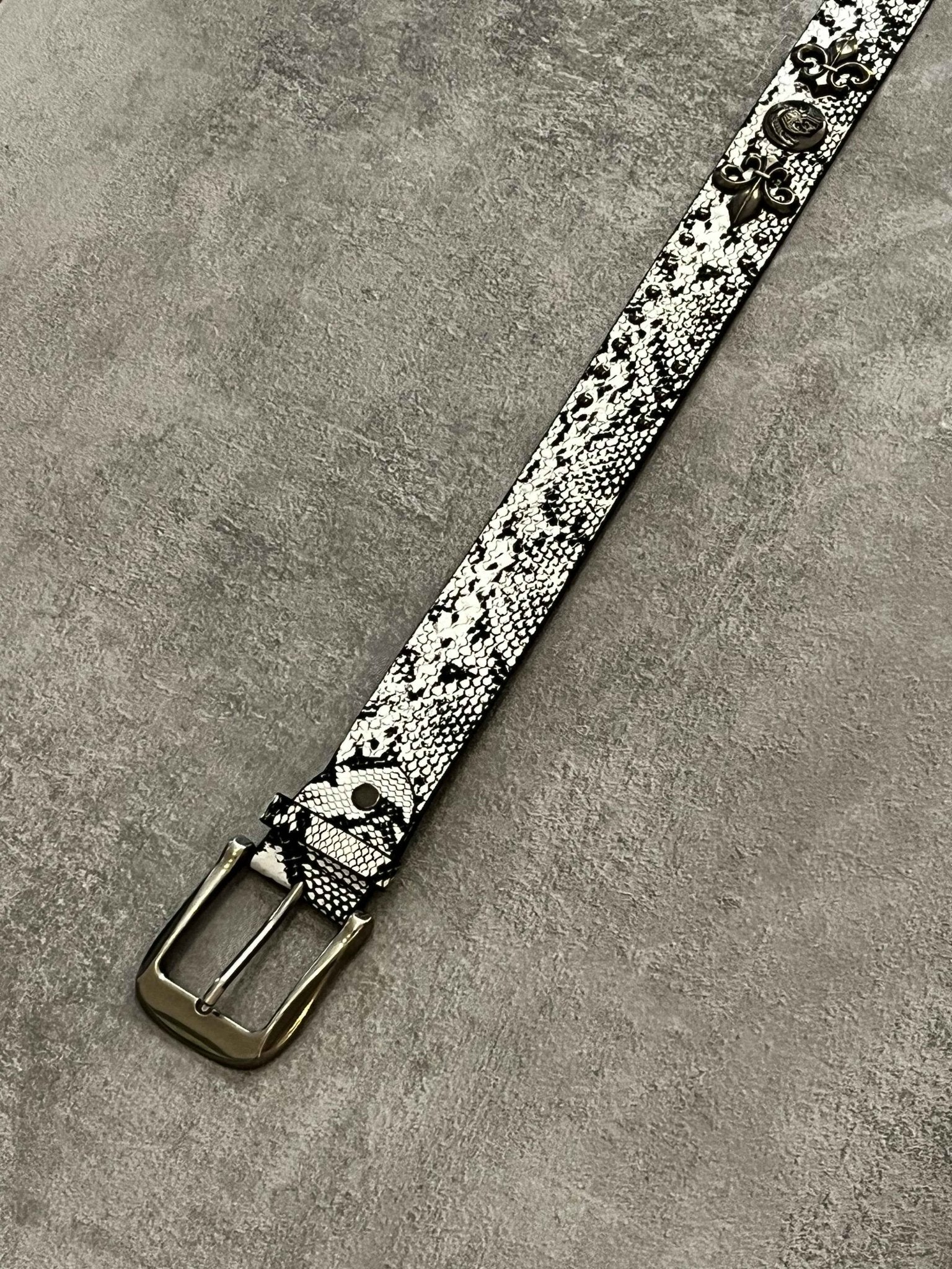 Cintura pitonata con borchie | Sporty Vintage Torino