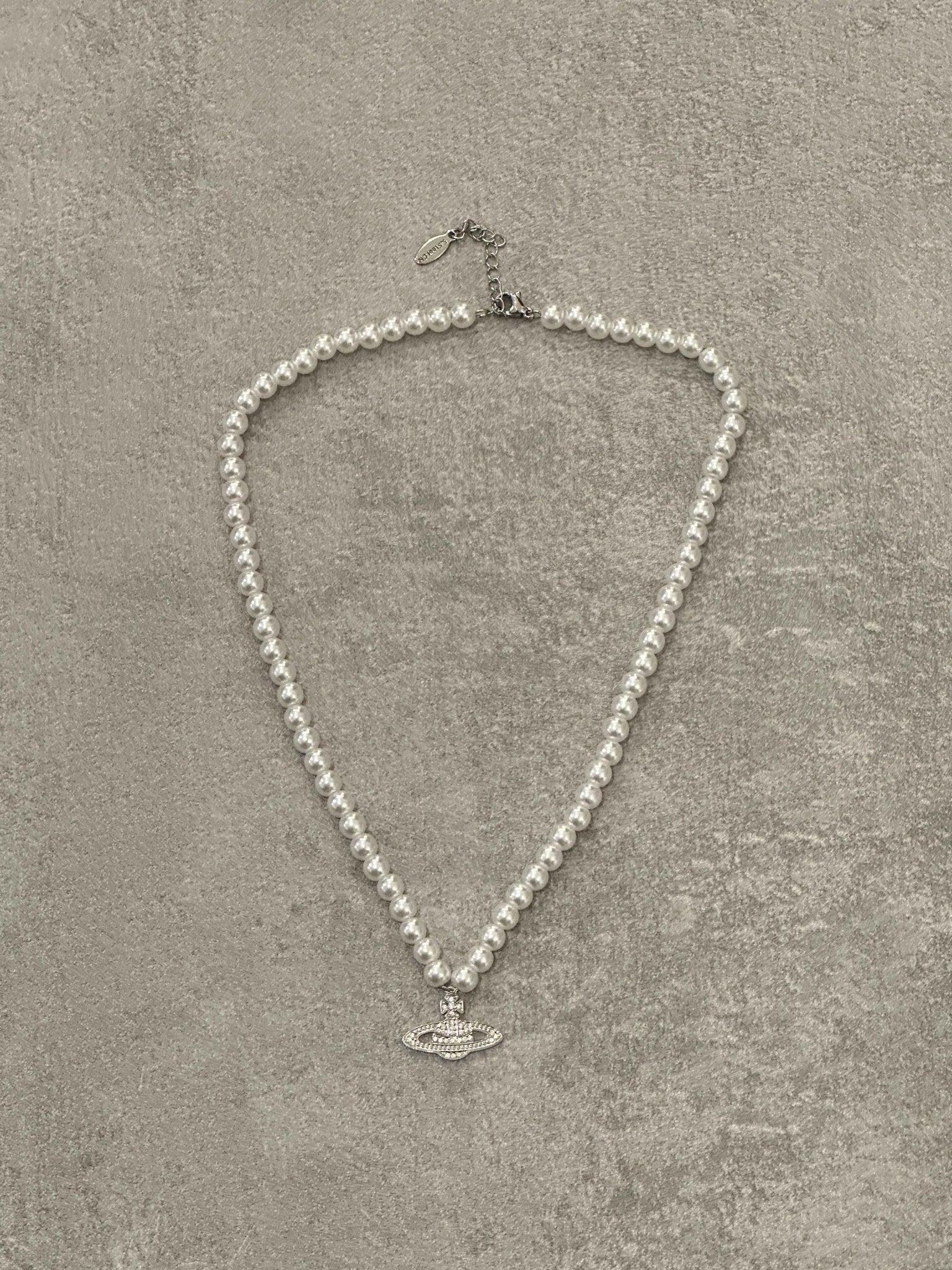 Collana di perle ciondolo silver | Sporty Vintage Torino
