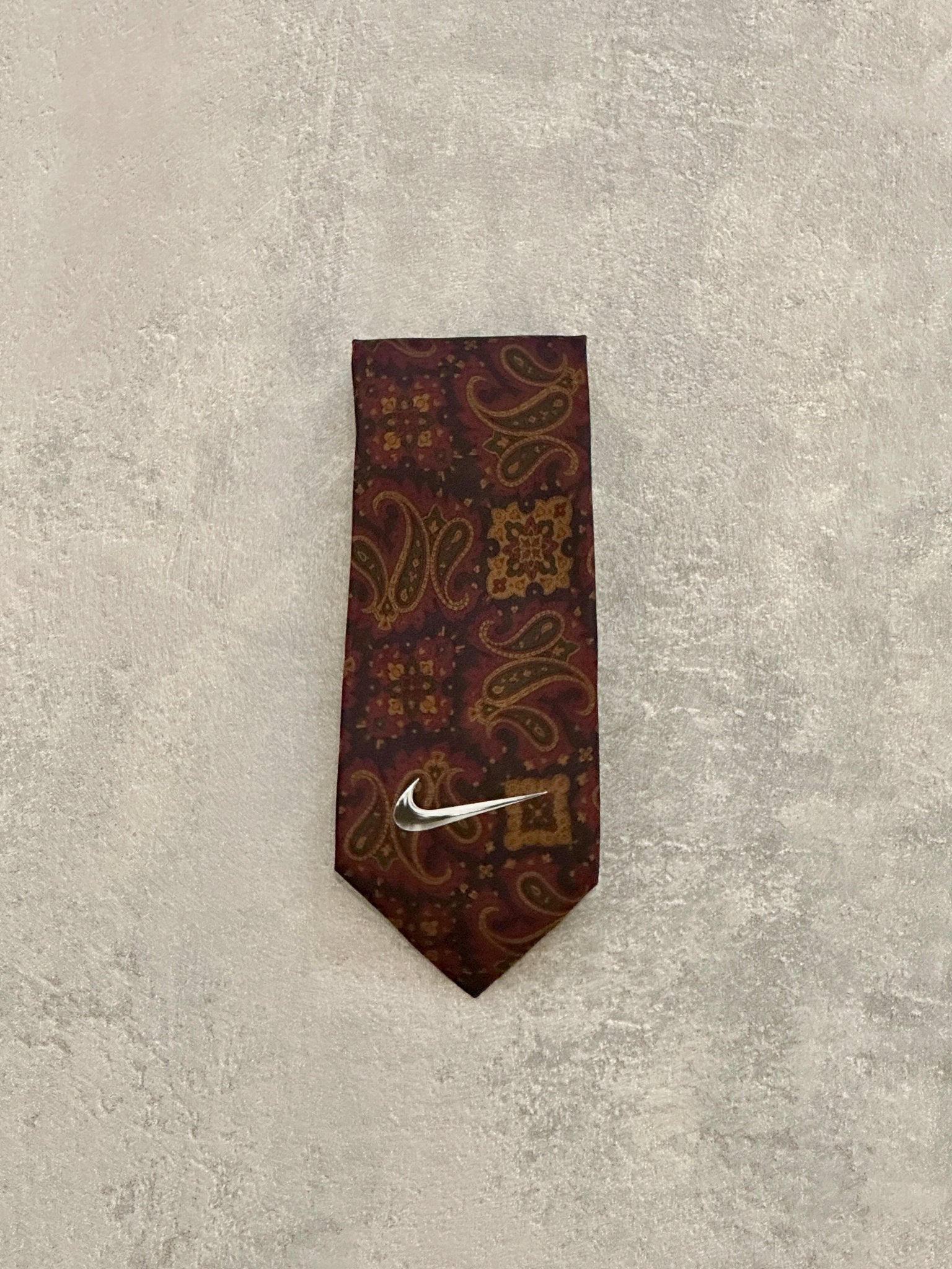 Cravatta vintage logo Nike | Sporty Vintage Torino